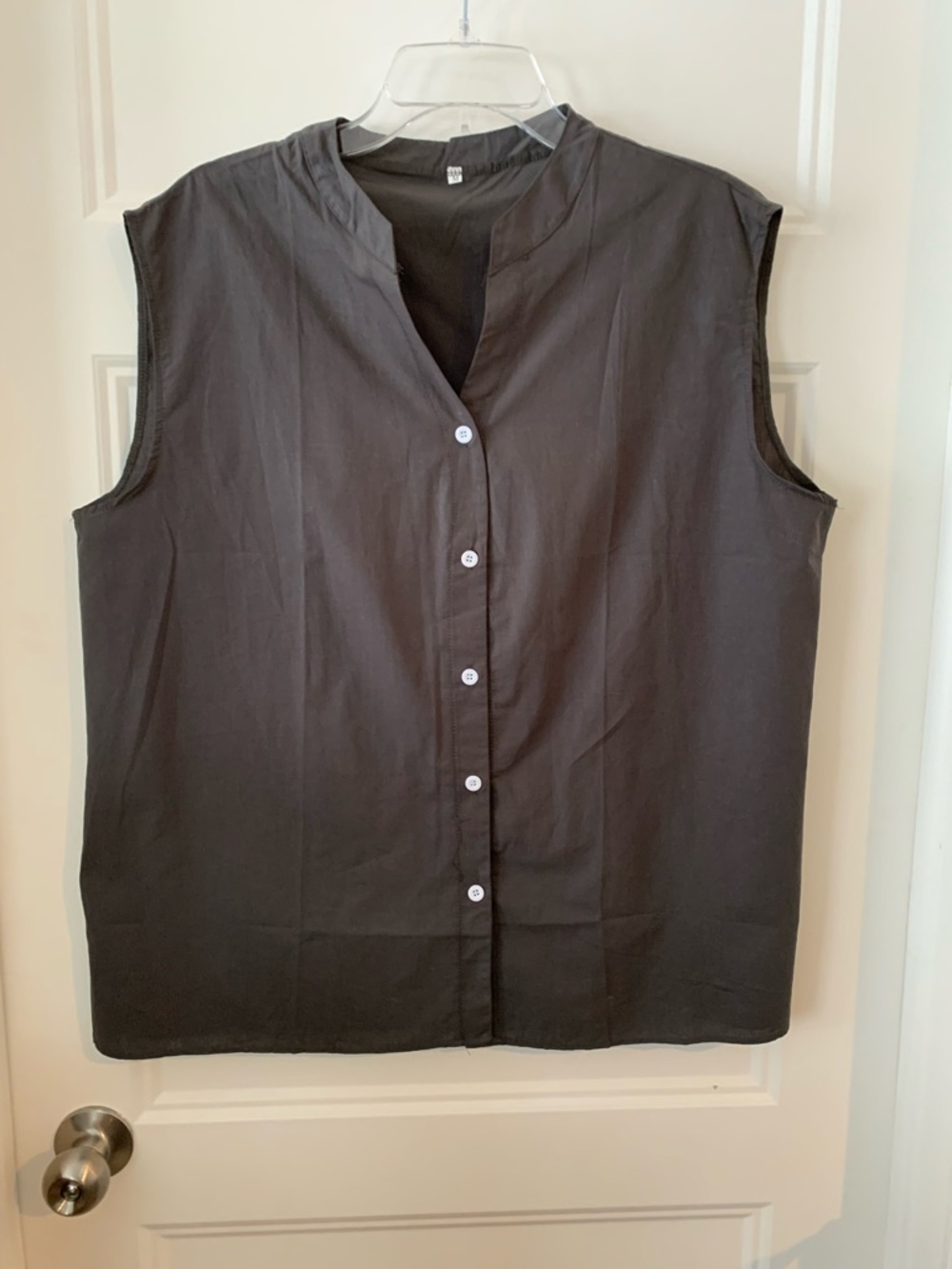 Women's 100% Cotton grey Sleeveless Button-Front blouse